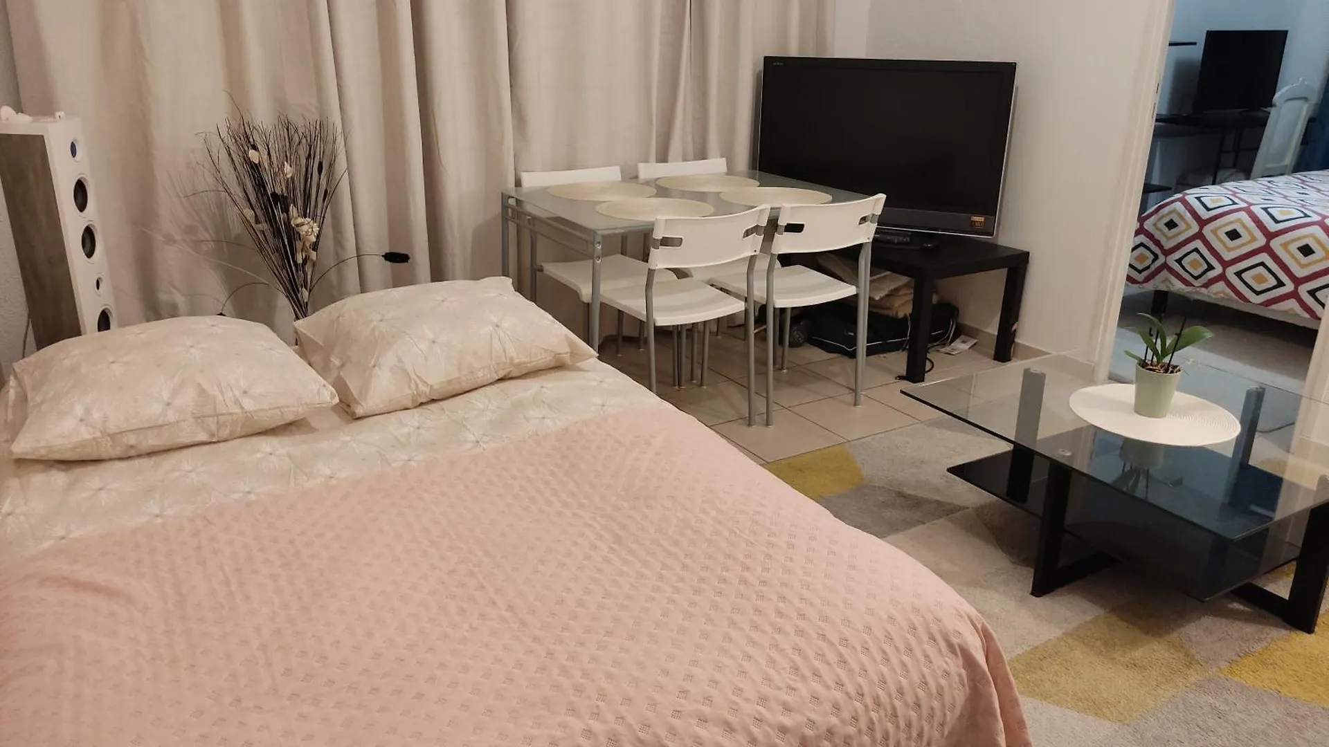Bed & Breakfast Two-Bedroom Villa Provencal Aix-en-Provence